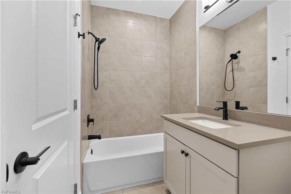 7548 Carnegie Way , Naples, FL 34119 Photo