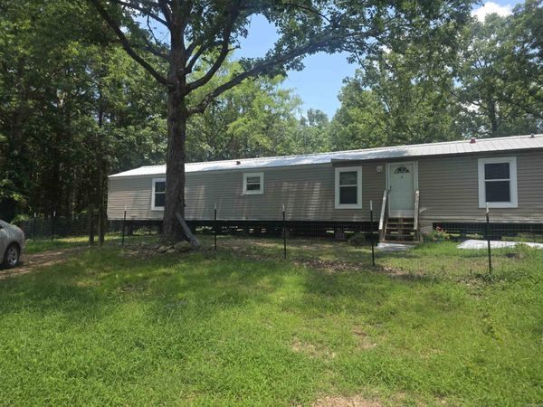 125 Gardenia Lane , Mena, AR 79153