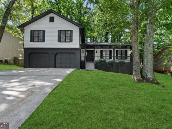 1696 Fieldgreen Overlook, Stone Mountain, GA 30088
