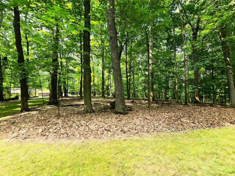 591 Catawba Court , Hideaway Hills, OH 43107 Photo 25