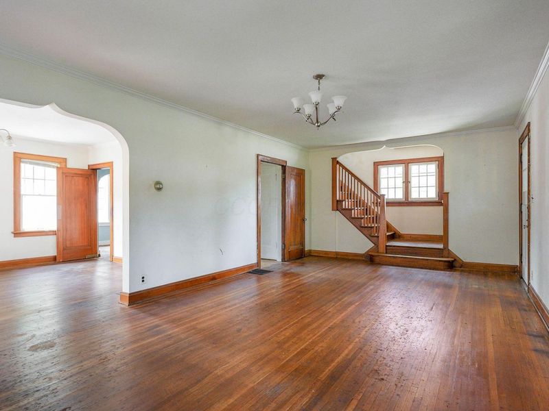 549 E North Broadway Street, Columbus, OH 43214 Photo 10