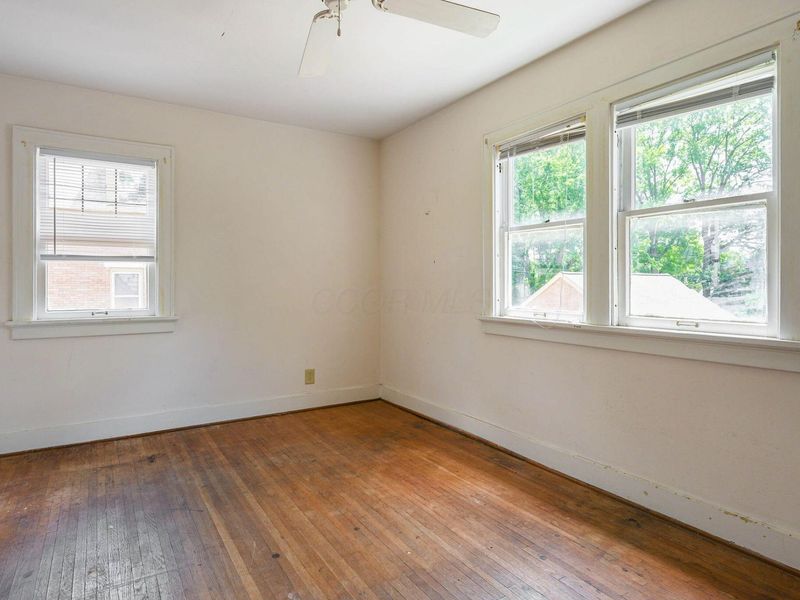 549 E North Broadway Street, Columbus, OH 43214 Photo 23