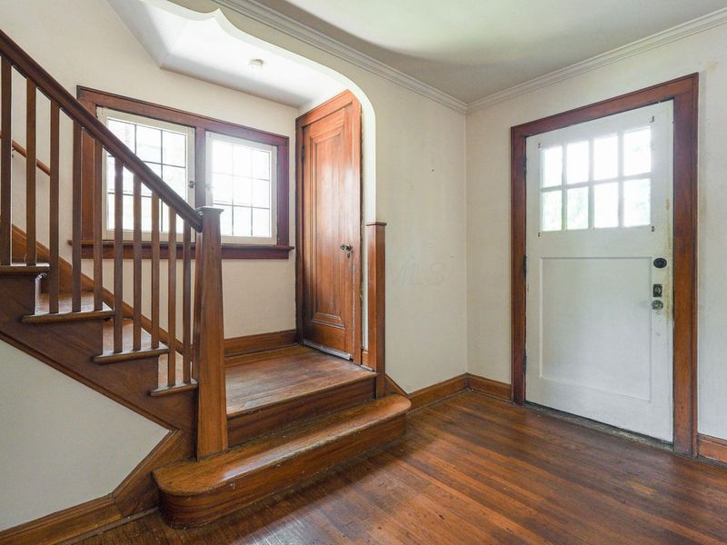 549 E North Broadway Street, Columbus, OH 43214 Photo 6