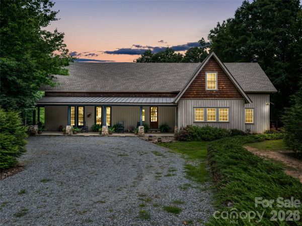 103 Old Saluda Drive , Saluda, NC 28773