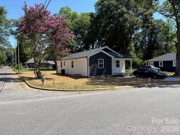 514 GARDNER Street , Shelby, NC 28150