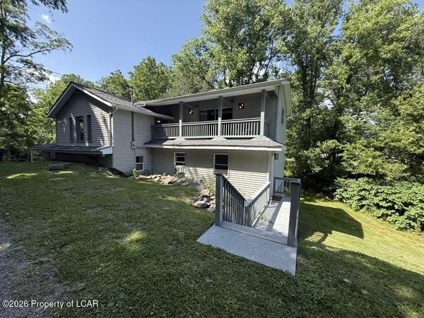 1313 Plattsburg Road, Harveys Lake, PA 18618