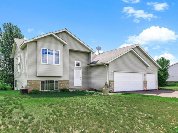 25825 106th Street NW, Zimmerman, MN 55398
