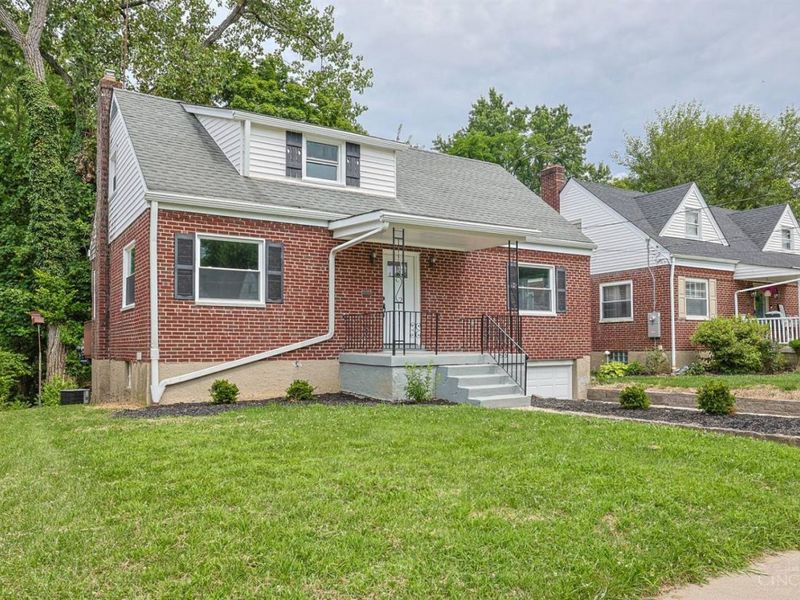 7734 Bitteroot Lane, Cincinnati, OH 45224 Photo 2