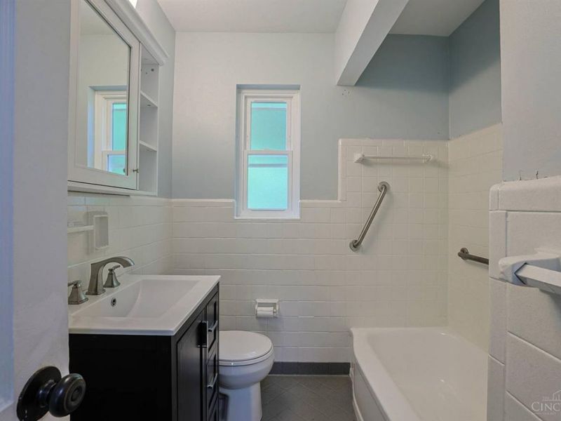 7734 Bitteroot Lane, Cincinnati, OH 45224 Photo 25