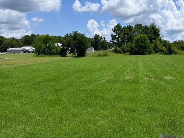 17070 Coles Creek, Springfield, LA 70462