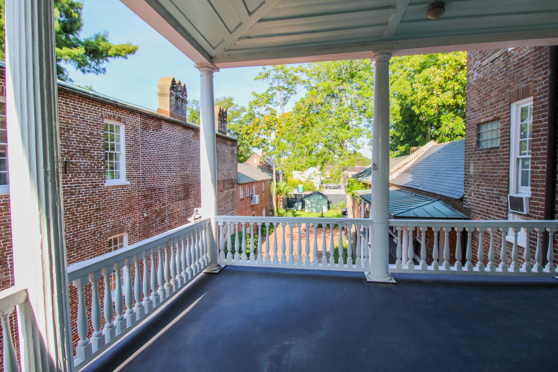23 Archdale Street Photo 7