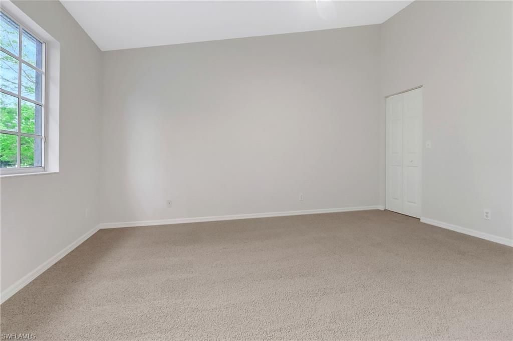 8189 Pacific Beach Dr , Fort Myers, FL 33966 Photo