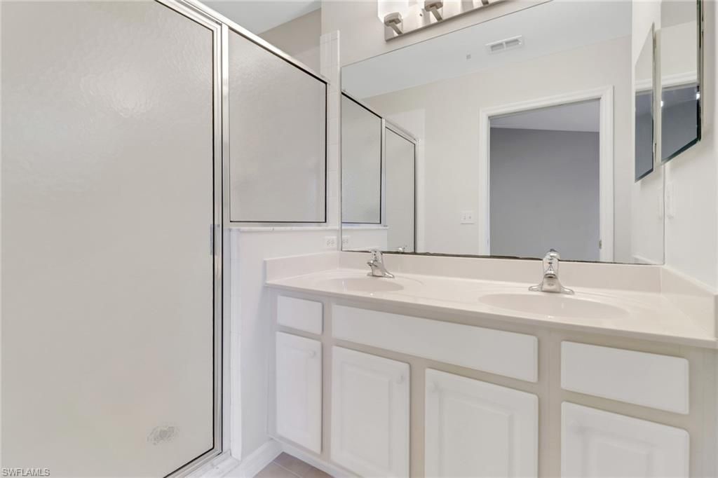 8189 Pacific Beach Dr , Fort Myers, FL 33966 Photo