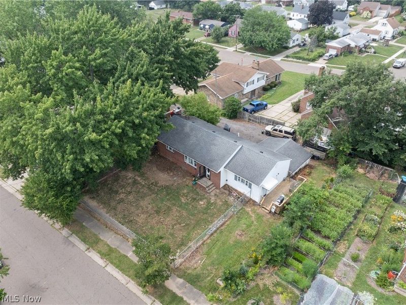 121 E Ralston Avenue, Akron, OH 44301 Photo 46