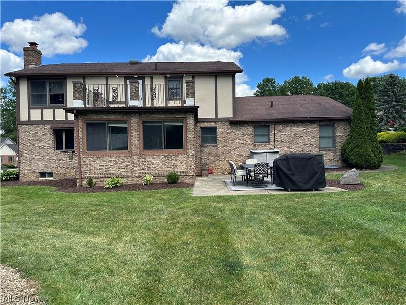 3874 April Drive , Uniontown, OH 44685 Photo 3