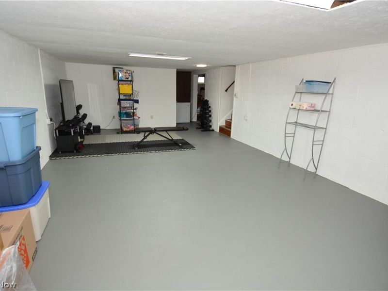 12085 Stormes Drive, Parma, OH 44130 Photo 34