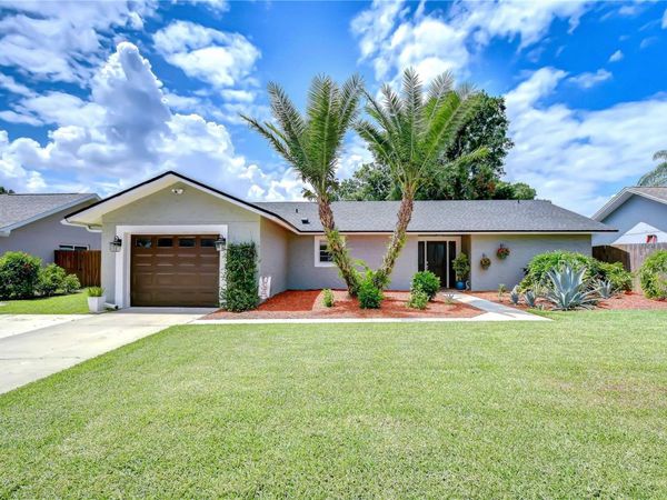14305 CAPITOL DRIVE , TAMPA, FL 33613