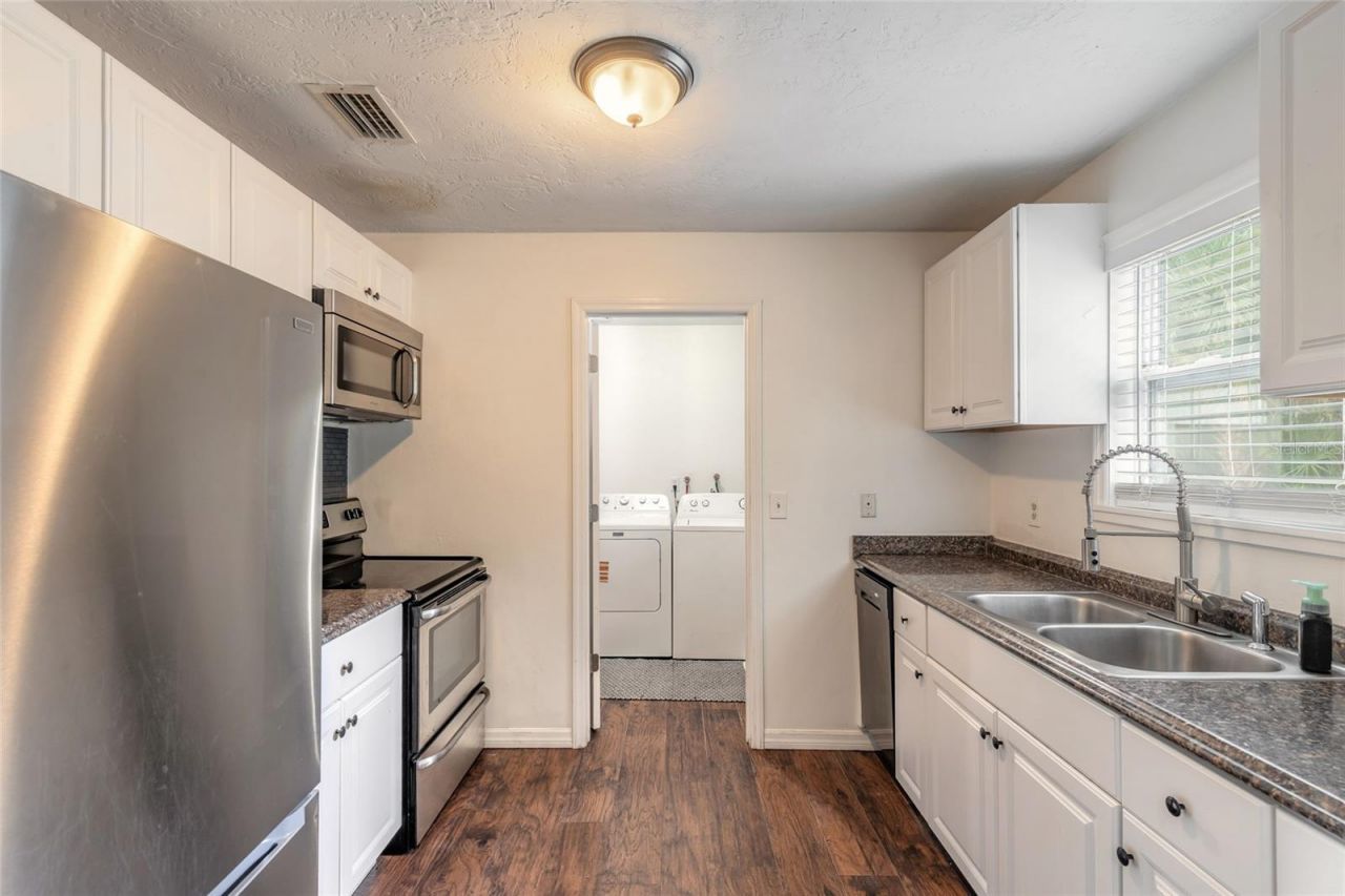 3223 Umbrella Tree Drive , Edgewater, FL 32141 Photo