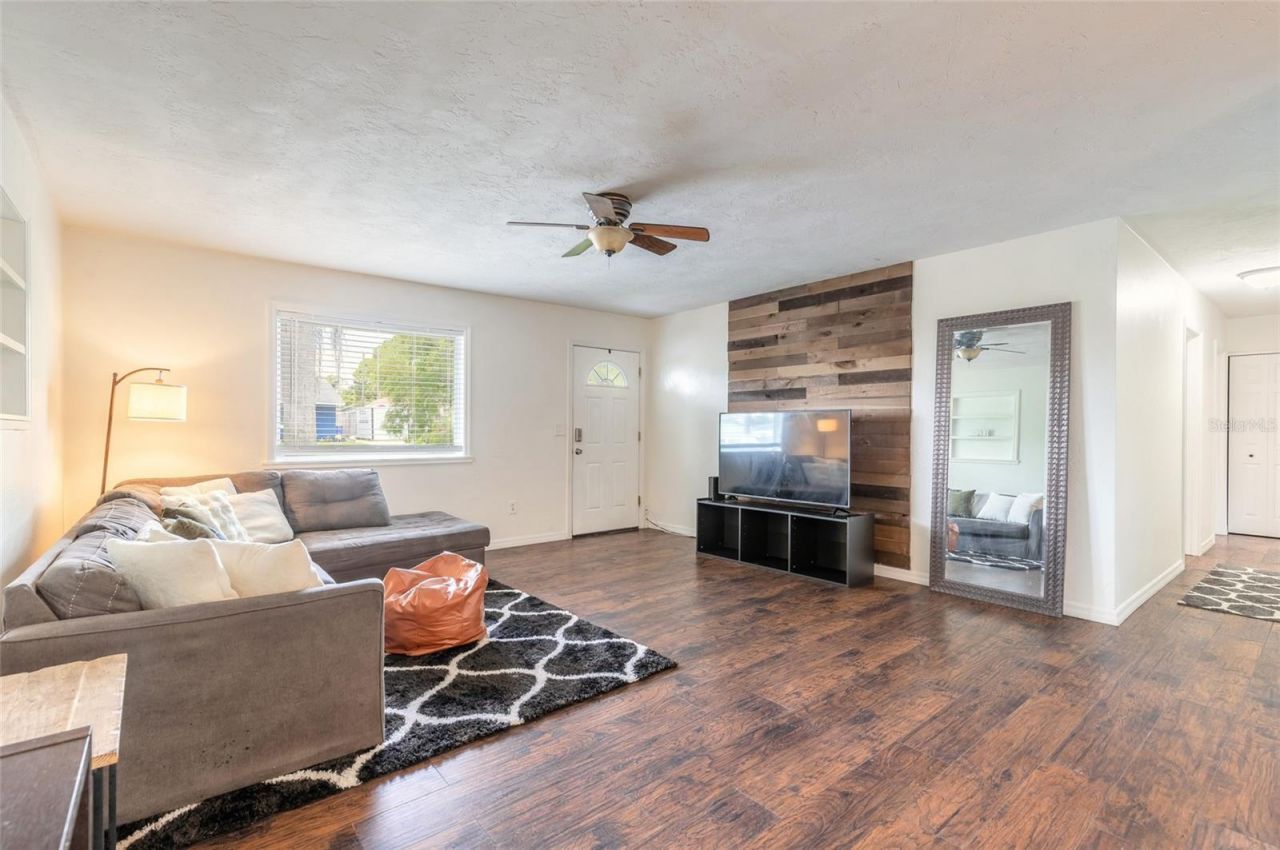 3223 Umbrella Tree Drive , Edgewater, FL 32141 Photo