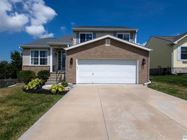 15260 Bondesson Street, Bennington, NE 68007