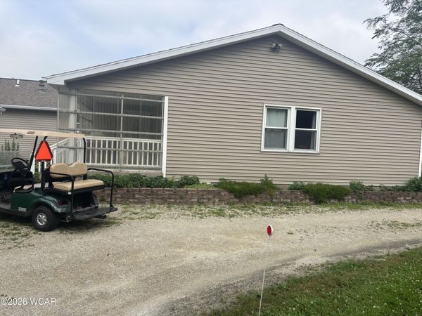20620 Mudsock Road, Wapakoneta, OH 45895