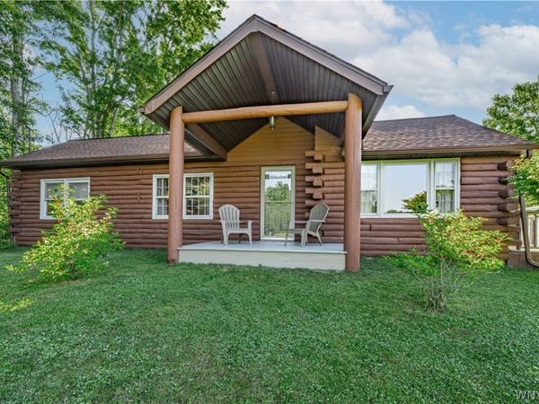 6201 Crosby Road , Lockport, NY 14094