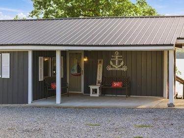 774 Ridge Drive, Cadiz, KY 42211