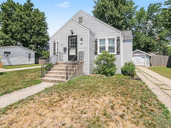719 Diana Street, Ludington, MI 49431