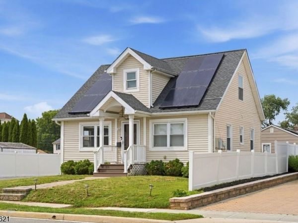 260 Edgewood Ter, South Bound Brook, NJ 08880