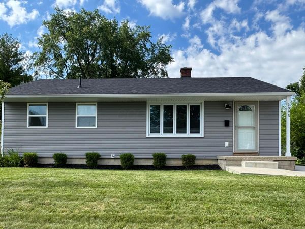 1895 E Beaumont Road , Columbus, OH 43224