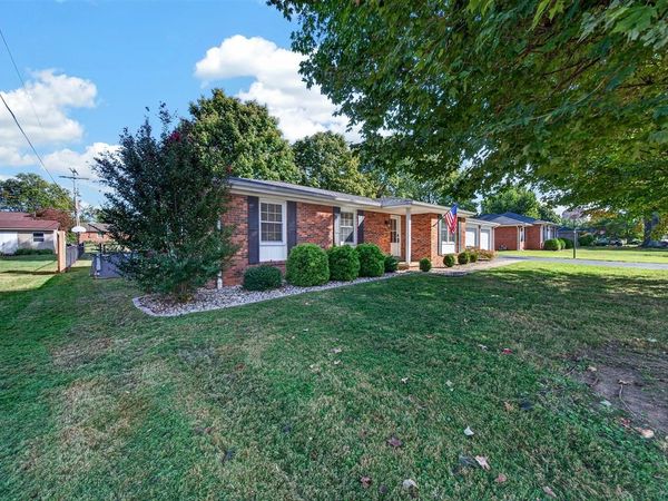 1725 Curling Way, Bowling Green, KY 42104