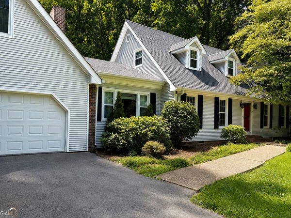 1922 Sourwood Drive, Dalton, GA 30720