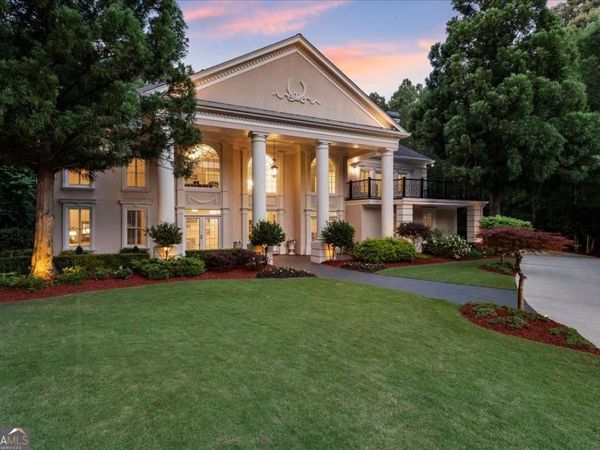 795 Aran Drive, Roswell, GA 30076