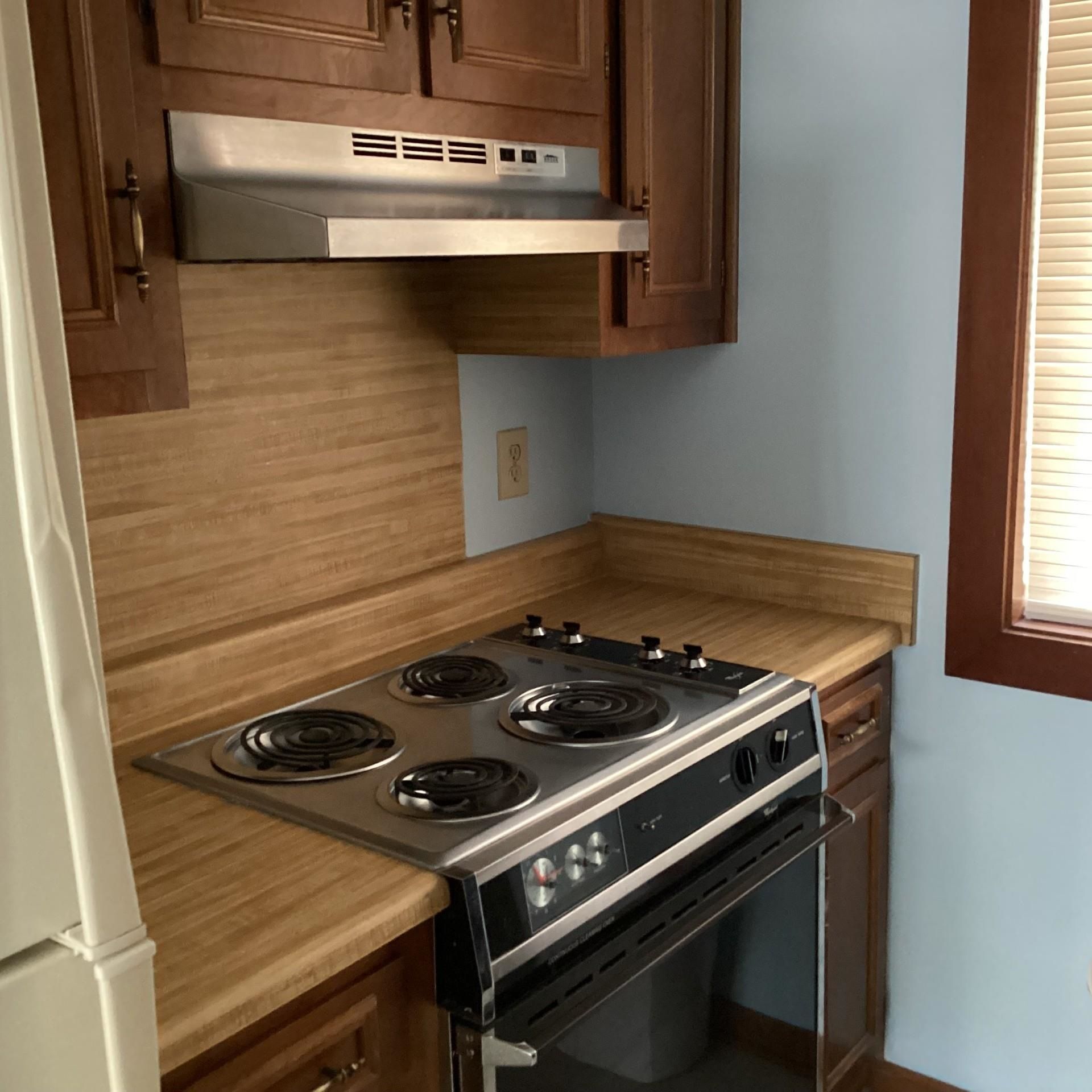200 Maison Dr.  Photo 9