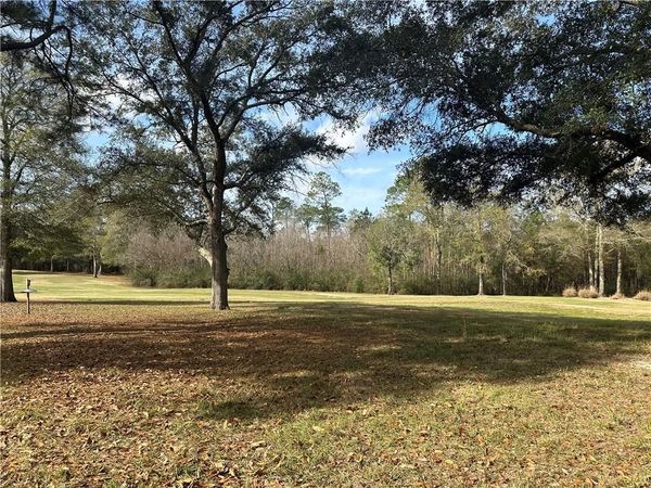 470 TRAILHEAD Drive , Abita Springs, LA 70420