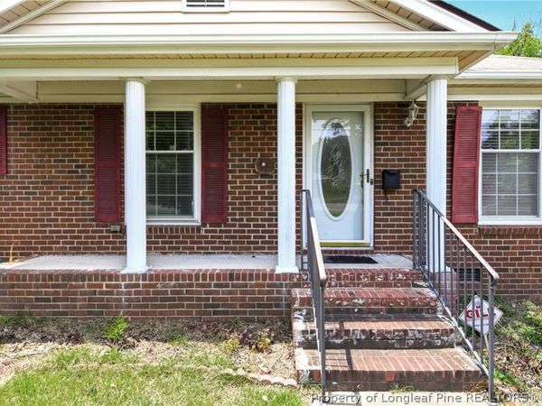 544 Farmview Drive, Fayetteville, NC 28311