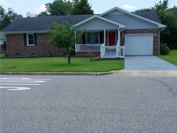 1302 Hardin Road, Lumberton, NC 28358