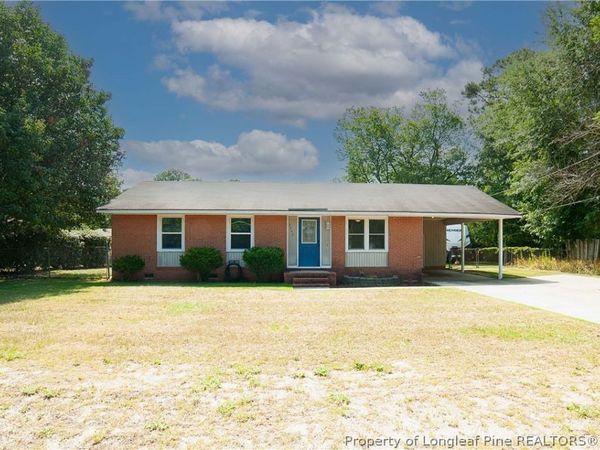 3202 Brinkley Drive, Spring Lake, NC 28390