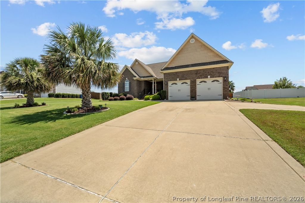 605 Oakridge Drive, Raeford, NC 28376 Main Photo