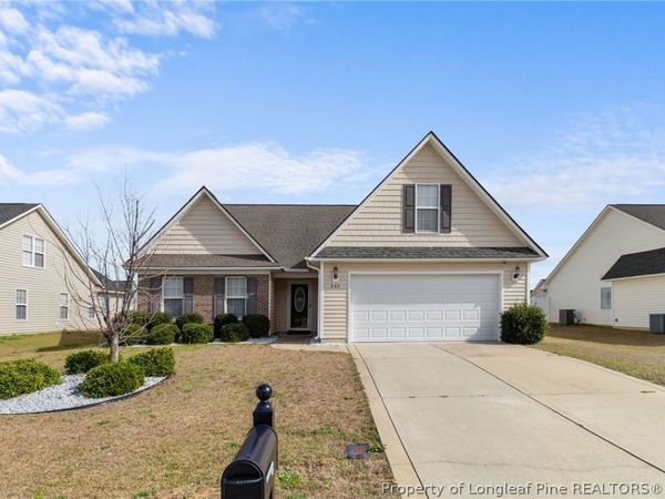 255 Collinwood Drive, Raeford, NC 28376