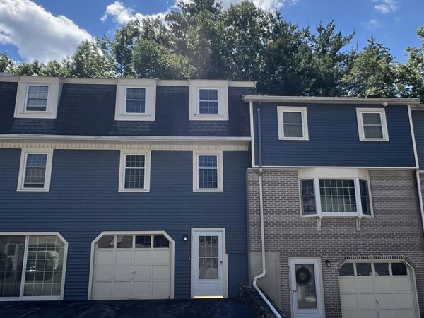 32 Cannongate III Road, Nashua, NH 03063