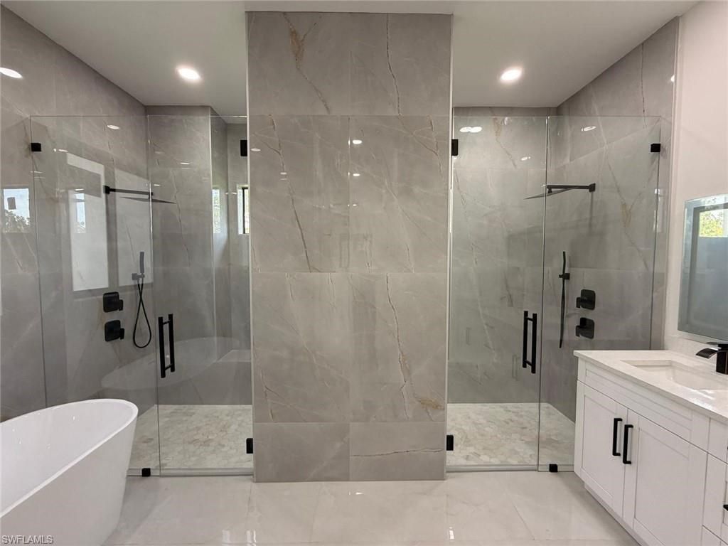 4563 45th Ave Ne, Naples, FL 34120 Photo