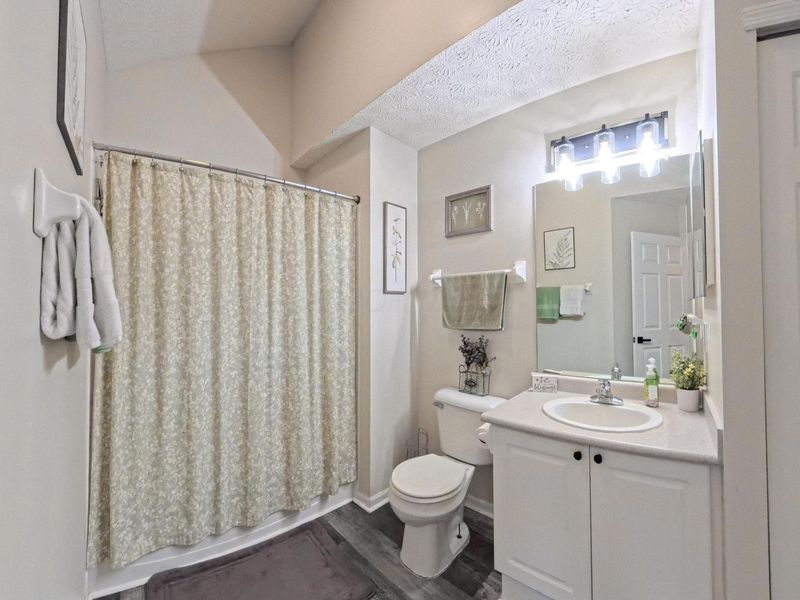 6053 Landings Pond Place, Grove City, OH 43123 Photo 17