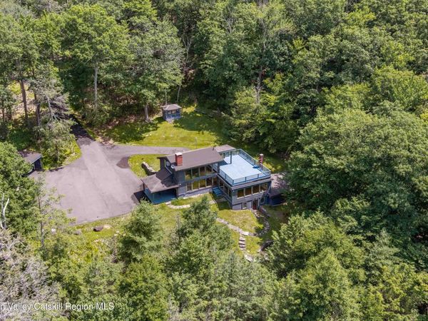 376 Abbey Road, Mt. Tremper, NY 12457