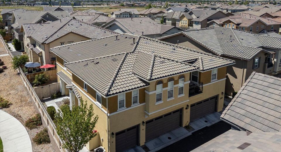 2017 Wind Ranch Road, Unit B, Reno, NV 89521 Photo