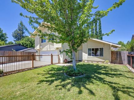 9241 Linda Rio Dr, Sacramento, CA 95826 Photo