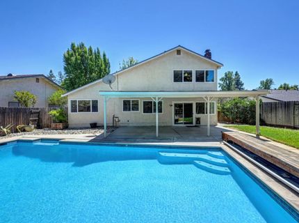 9241 Linda Rio Dr, Sacramento, CA 95826 Photo