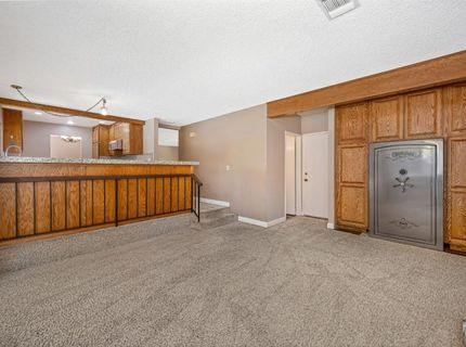 9241 Linda Rio Dr, Sacramento, CA 95826 Photo