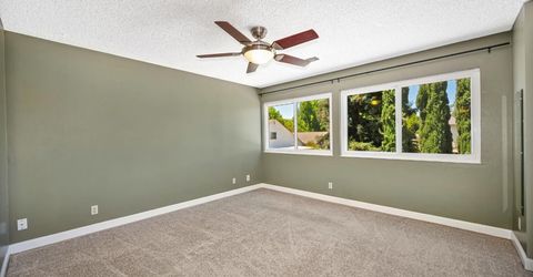 9241 Linda Rio Dr, Sacramento, CA 95826 Photo