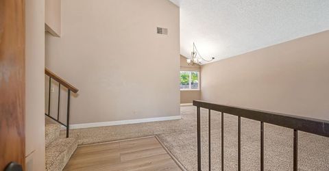 9241 Linda Rio Dr, Sacramento, CA 95826 Photo